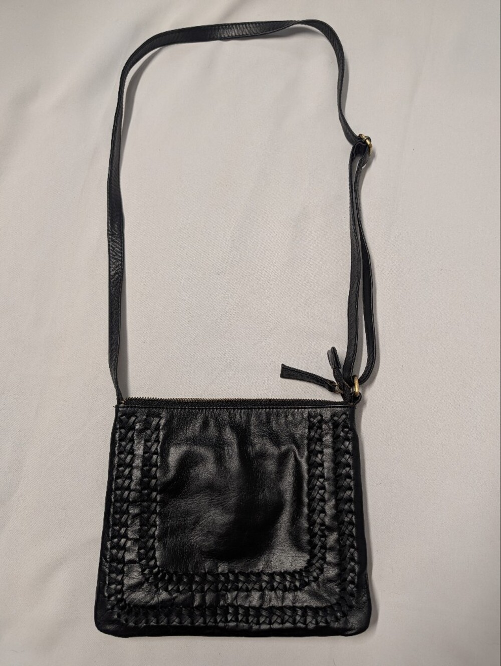 Nuage Bleu 🖤 Black Braided Genuine Leather Crossbody Bag From Maui Hawaii